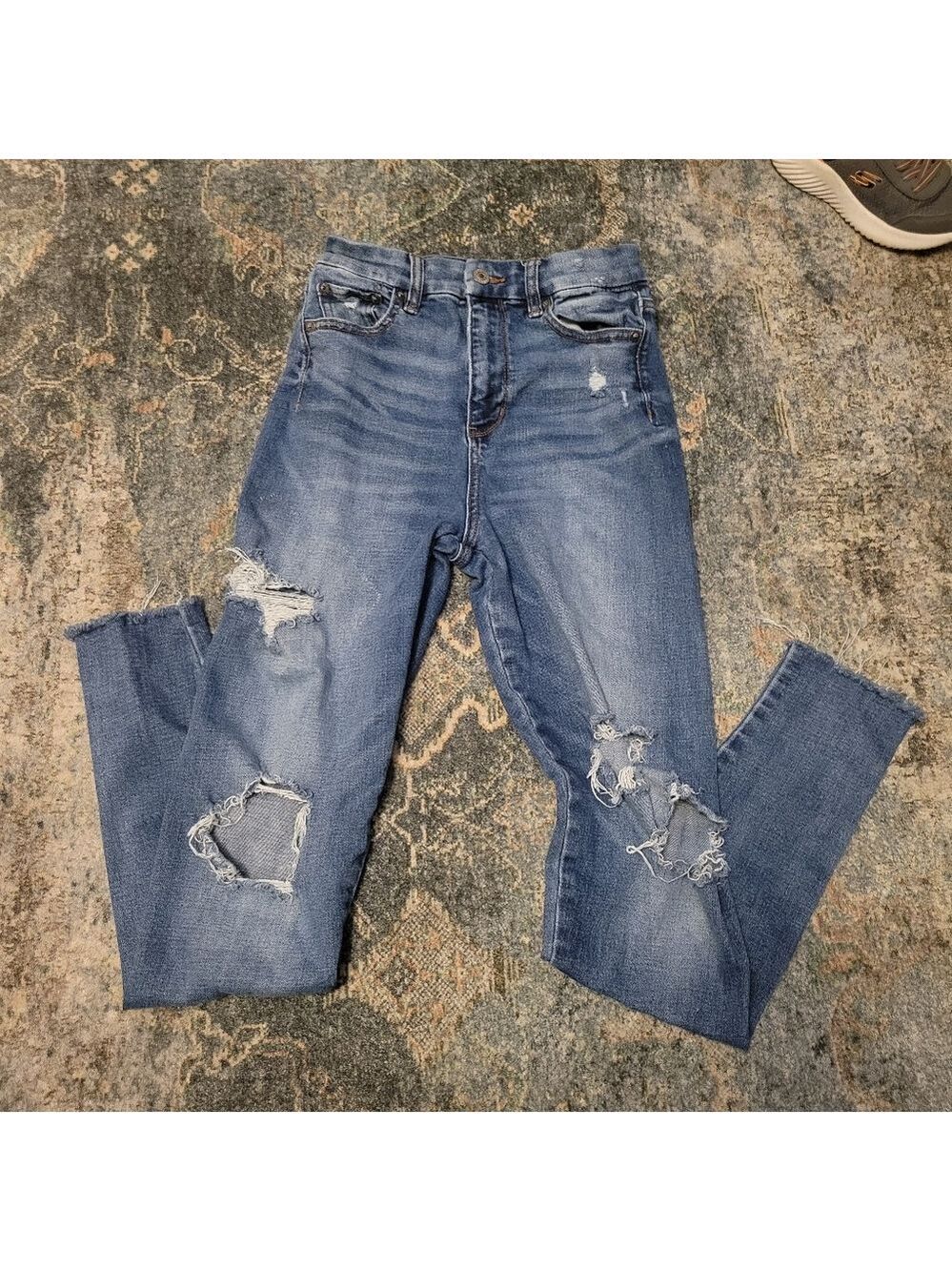 American Eagle Outfitters Ripped Blue Skinny Jeans Size 2